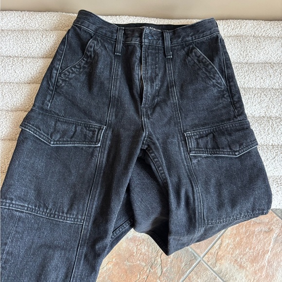 Denim Forum Jeans - Picture 3 of 4